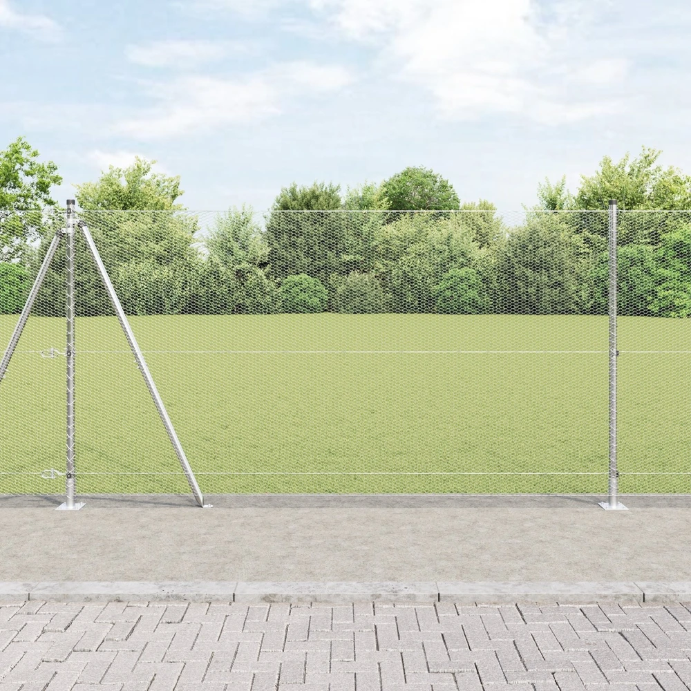 Šešiakampė tvora su betono pagrindu 50 x 1,2 m Sidabrinė