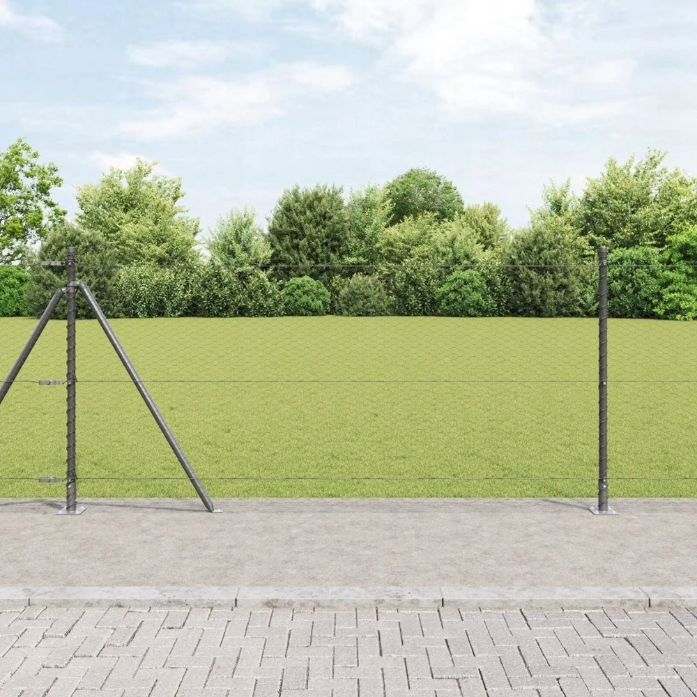 Šešiakampė tvora su betono pagrindu 100 x 0,8 m Pilka Tinklelis