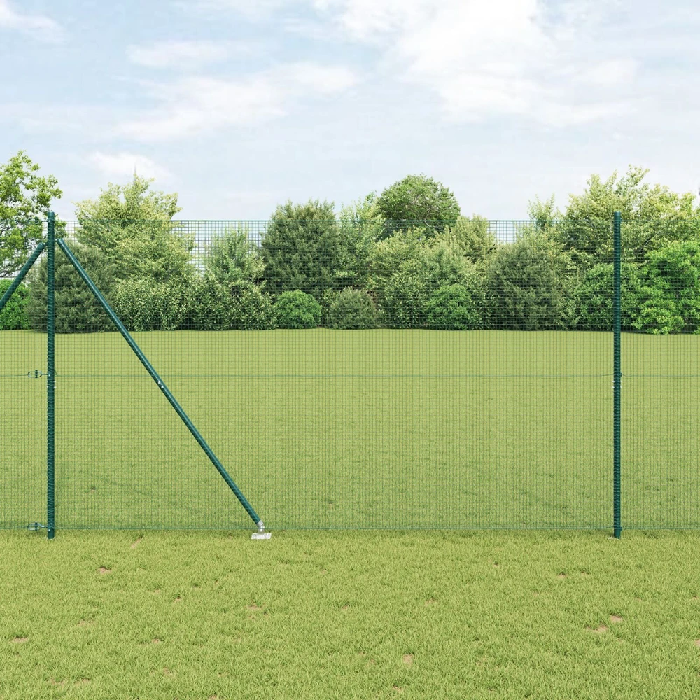 Suvirintas vielinis tvoras su smailiais galais 25 x 1,5 m Žalia