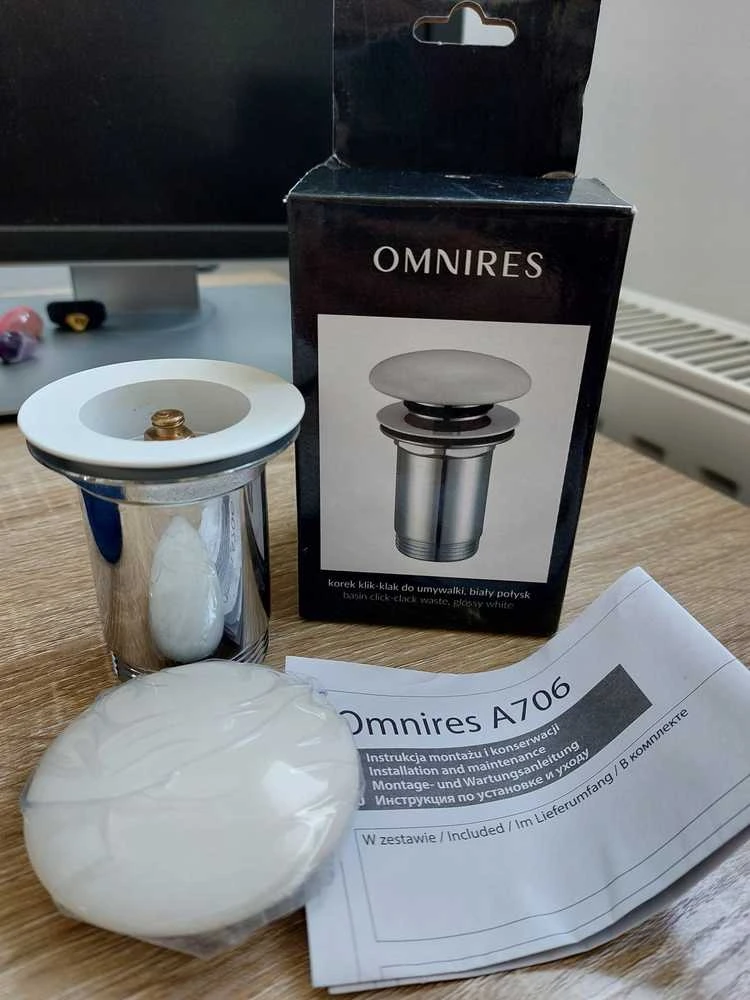 Dugno vožtuvas baltos spalvos Omnires A706BP
