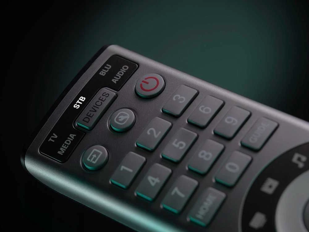 „One For All URC7956 Smart Control Pro 5“