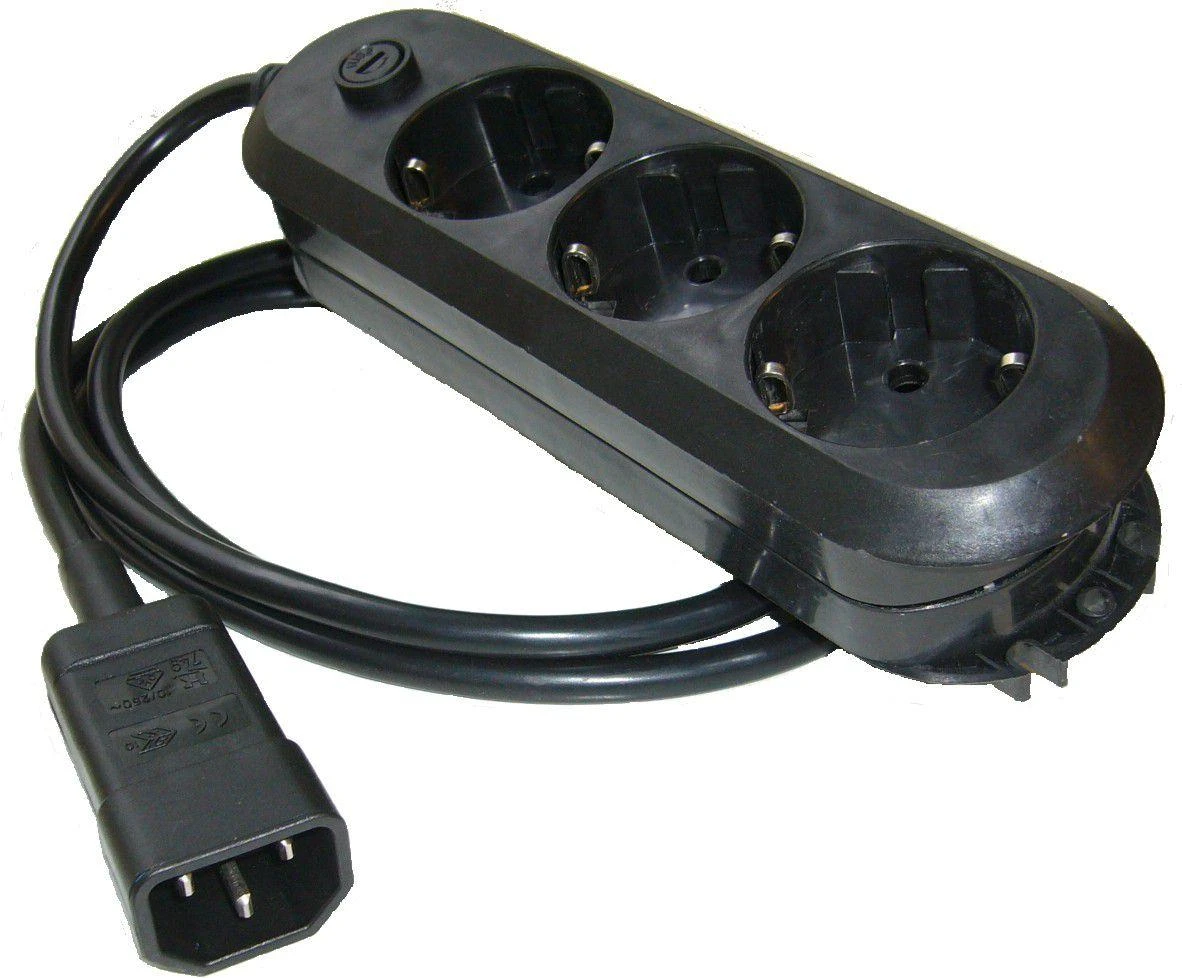 Trijų lizdų maitinimo adapteris su C14 jungtimi