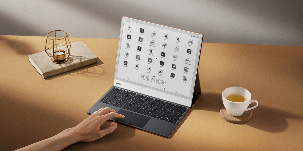 Onyx Boox Note Max / Tab X C magnetinis dėklas su klaviatūra, rudas
