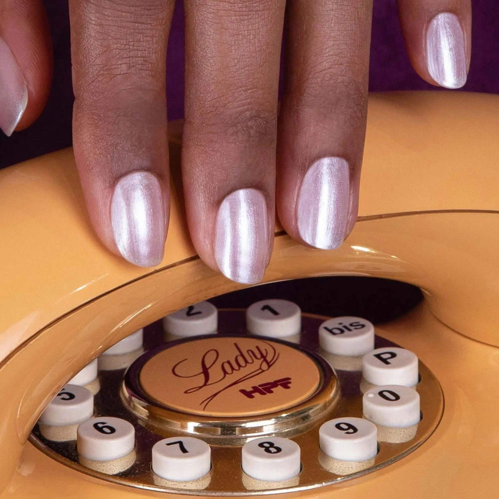 OPI Manucurist Žalias blyksnis nagų lakas „Moon“, 15 ml