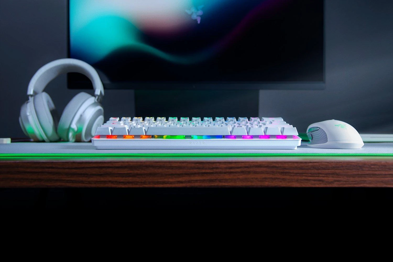 60% Mechaninė Žaidimų klaviatūra Razer Huntsman Mini Mercury Edition, Clicky Optical Switch (Purple), US išdėstymas