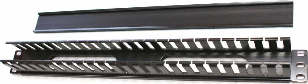 Oem 19" įrišimo skydelis 1U, metalinis su plastikiniu dangteliu, 40x50mm, praleidžiamasis, juodas