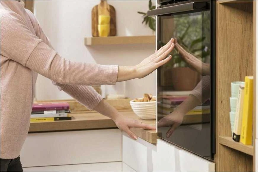 Įmontuojama Orkaitė Gorenje BSA6737E15BG