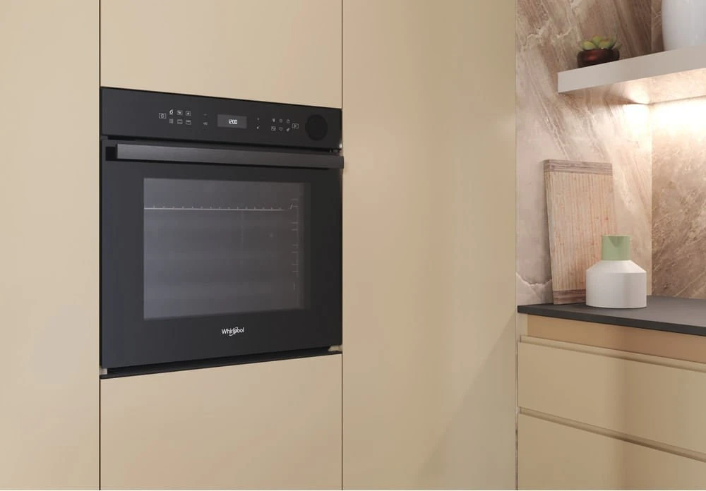 „Whirlpool“ orkaitė | AKZ9S 8220 FB | 73 l | Elektrinė | Hidrolizinė | Elektroninė | Garų funkcija | Konvekcinė | Aukštis 59,5 cm | Plotis 59,5 cm | Juodas
