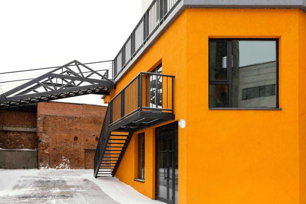 Orno 360 laipsnių judesio ir buvimo jutiklis, IP44, 2000W, papildomas tvirtinimo pagrindas, 3 jutikliai, balta