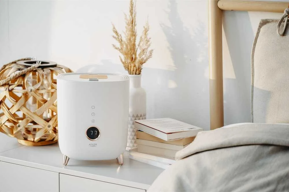 Adler | AD 7972 | Drėkintuvas | 23 W | Vanduo bako talpa 4 L | Tinka kambariams iki 35 m² | Ultragarsinis | Drėkinimo pajėgumas 150-300 ml/val | Baltas