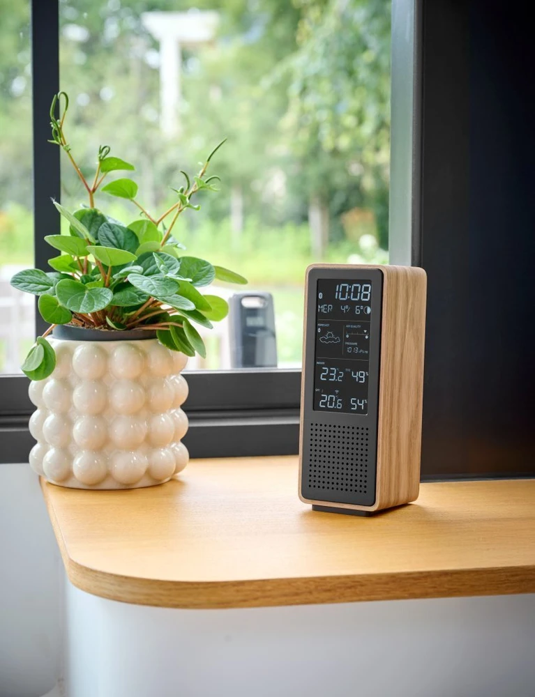 „Thomson WS102TBK“ meteorologinės stotelės su „Bluetooth“ garsiakalbiu ir FM radiju