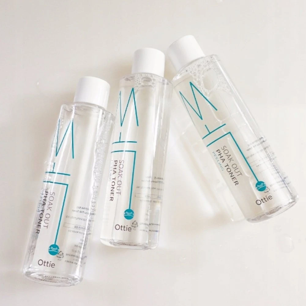 Ottie Soak Out Hydrating & Exfoliating Tonikas Lotion For Face, 210 ml