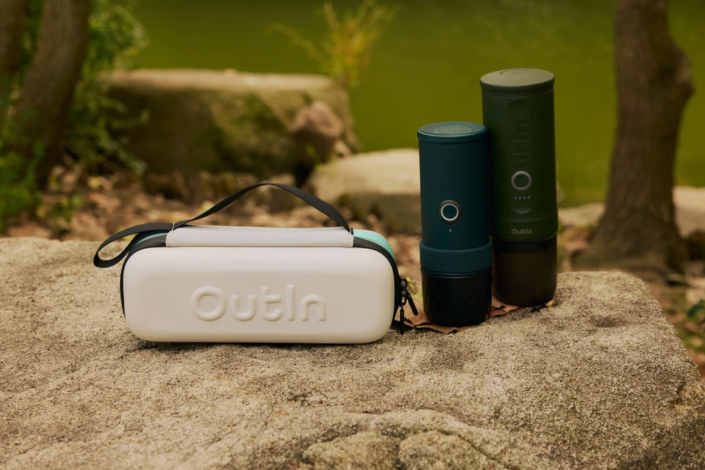 OutIn EVA etui ruda