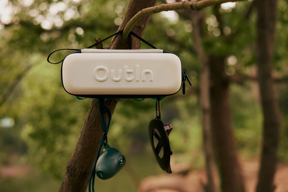 OutIn EVA etui ruda