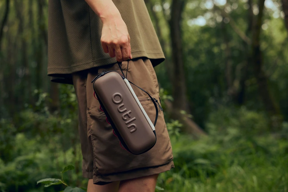 OutIn EVA etui ruda