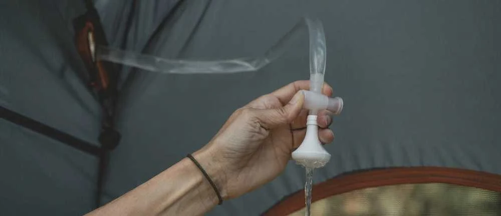 Outwell Nešiojamas saulės energija varomas dušas stovyklavimui „Easy Camp“ | 20 l
