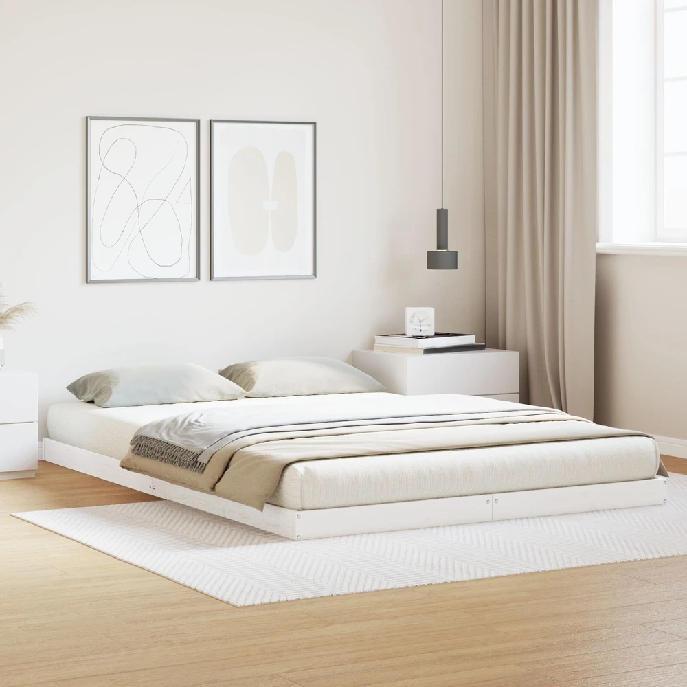 Lova Grindų lovos rėmas Balta 140 x 220 cm Kietos pušies mediena