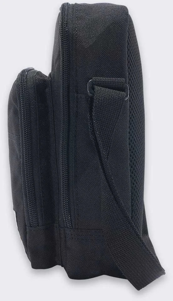 Pacsafe Carhartt rankinė per petį su užtrauktuku, juoda