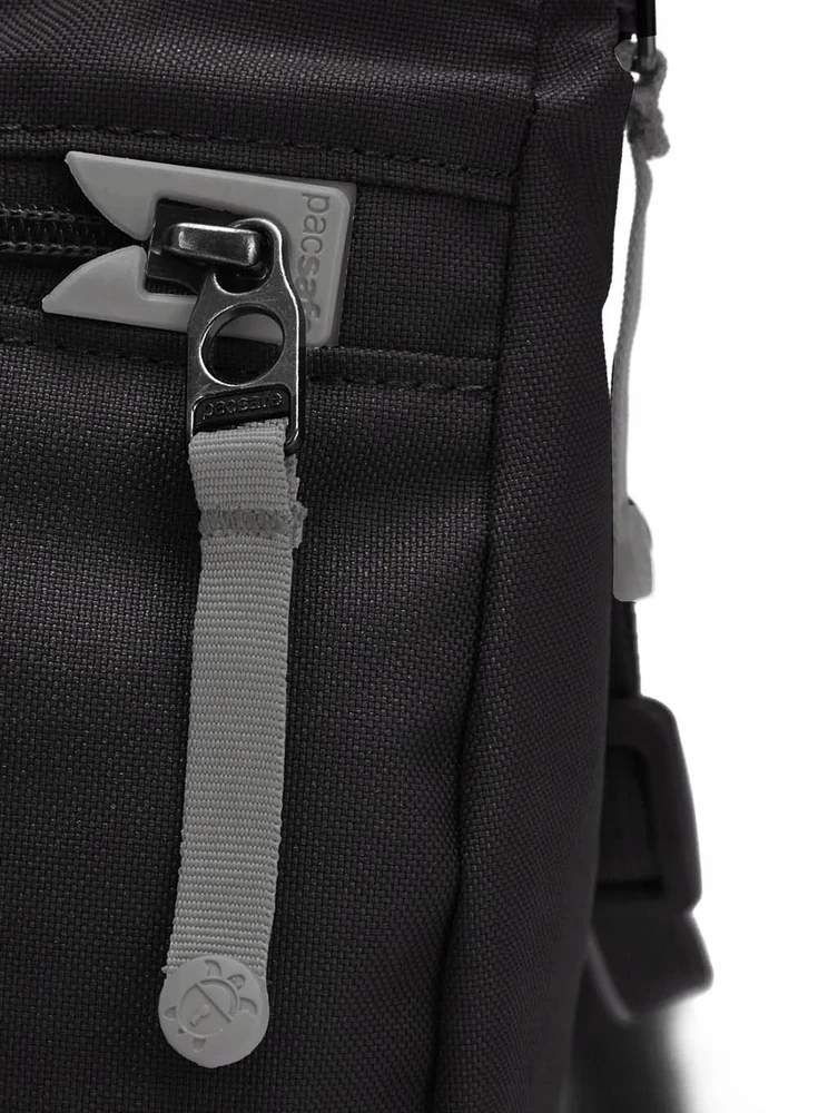 Pacsafe GO Saddle Crossbody juoda