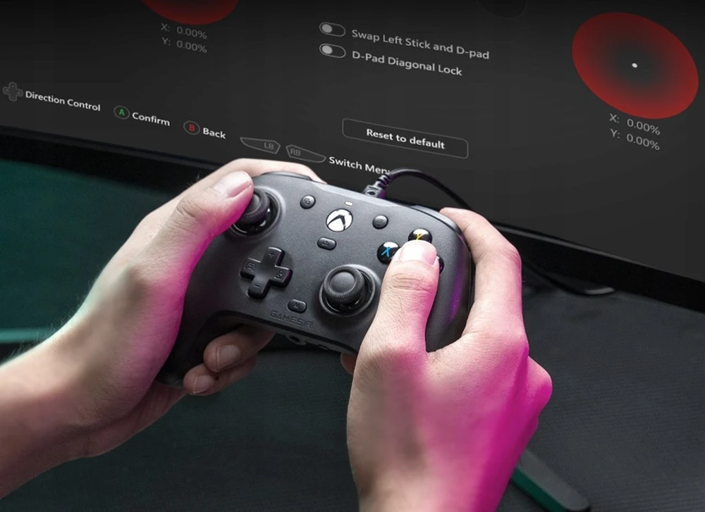 Laidinis žaidimų valdiklis GameSir G7 HE (baltas)