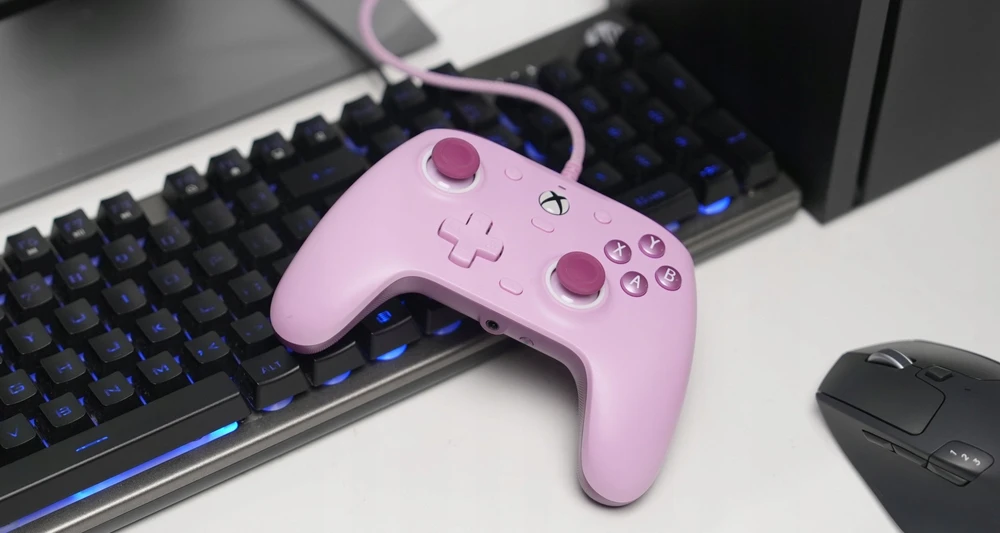 Laidinis žaidimų valdiklis GameSir G7 SE (violetinė)
