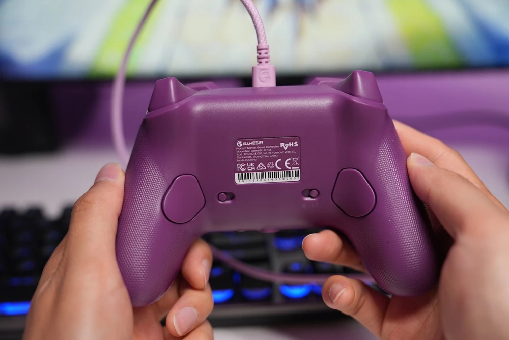 Laidinis žaidimų valdiklis GameSir G7 SE (violetinė)