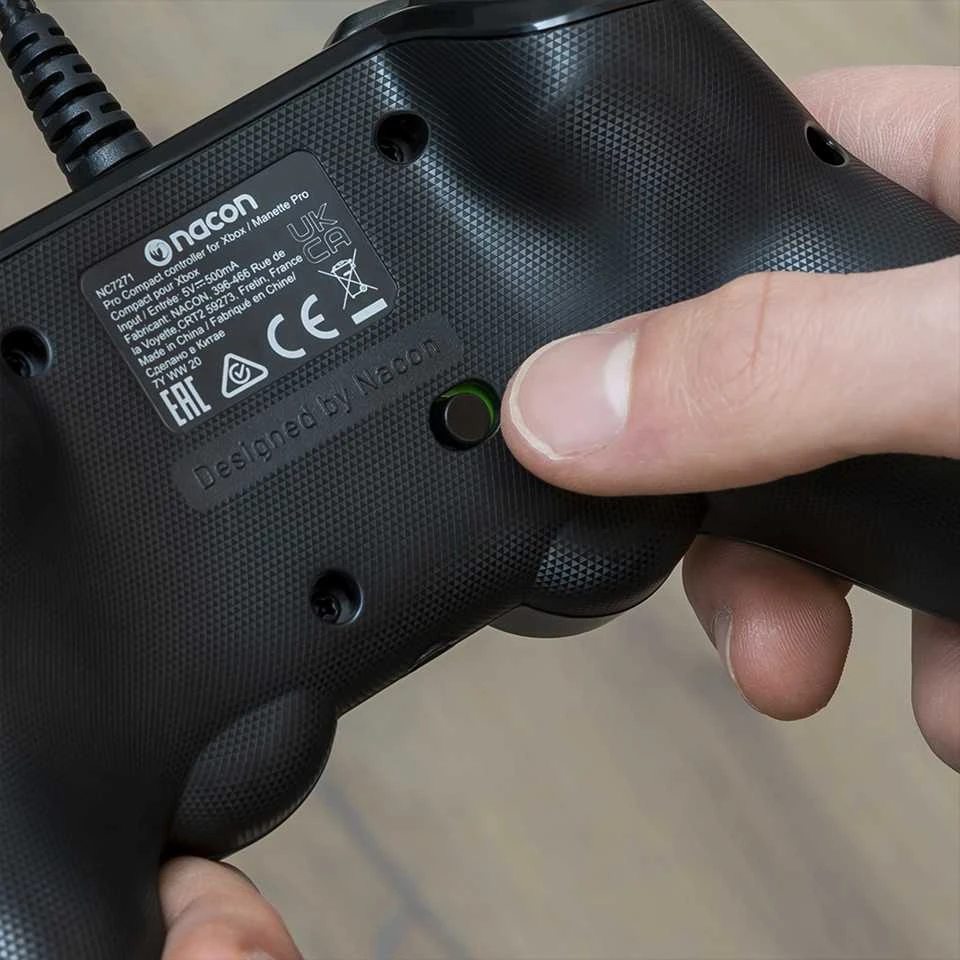 Nacon Pro Compact XBOX X/S & One laidinis valdiklis (balta)