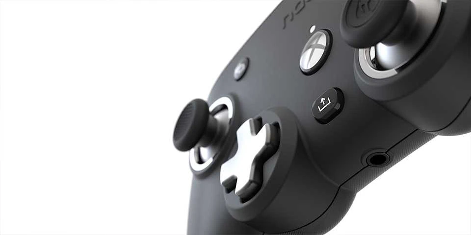 Nacon Pro Compact XBOX X/S & One laidinis valdiklis (balta)
