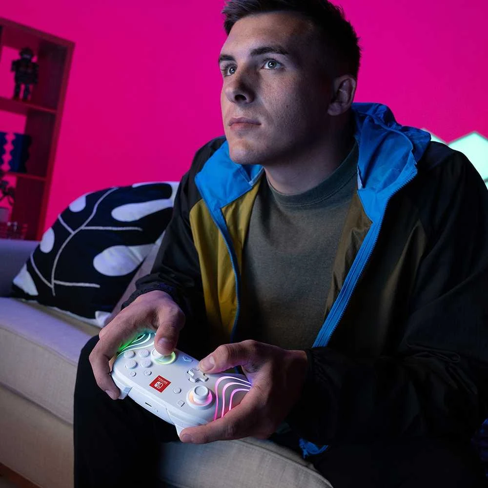 PDP Nintendo Switch baltas belaidis valdiklis (Afterglow Wave)