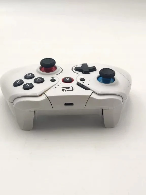 Pad ready2gaming Nintendo Switch Pro Pad X Baltas (R2GNSWPROPADXWHITE)