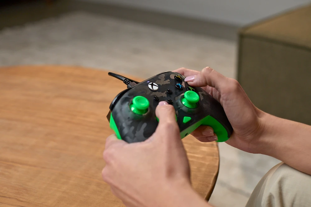 Turtle Beach Rematch Core Laidinis Žaidimų Pultelis | Ghost Camo Juoda/Žalia | XBOX
