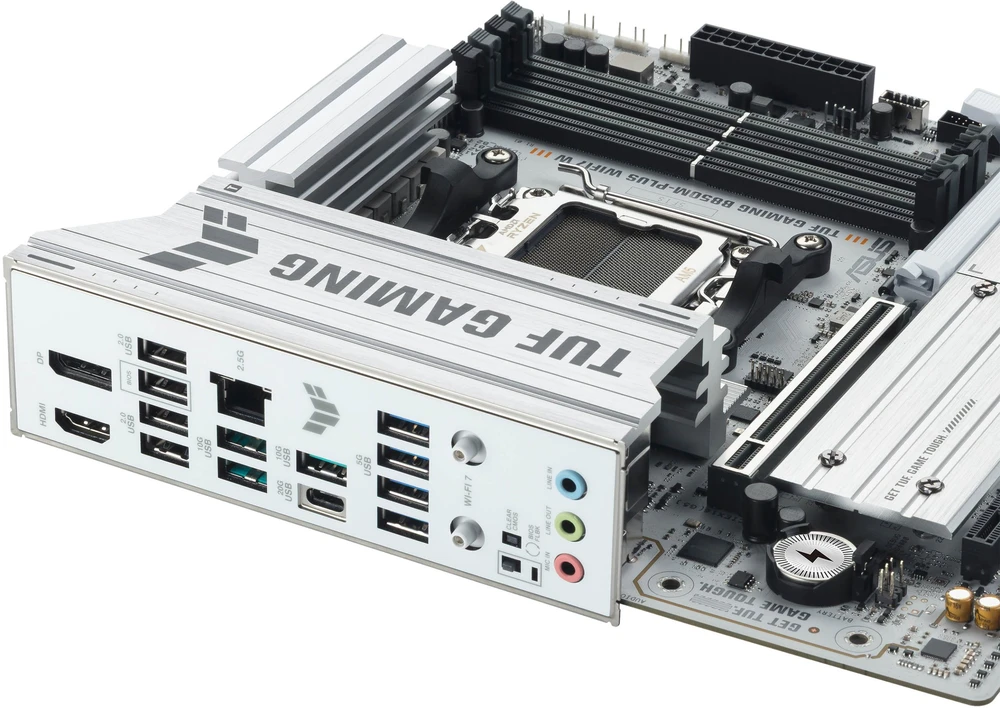 Pagrindinė plokštė Asus TUF GAMING B850M-PLUS WIFI7 W | Procesorių šeima AMD | Procesoriaus lizdas AM5 | DDR5 | Palaikomos standžiojo disko sąsajos SATA, M.2 | SATA jungčių skaičius 4