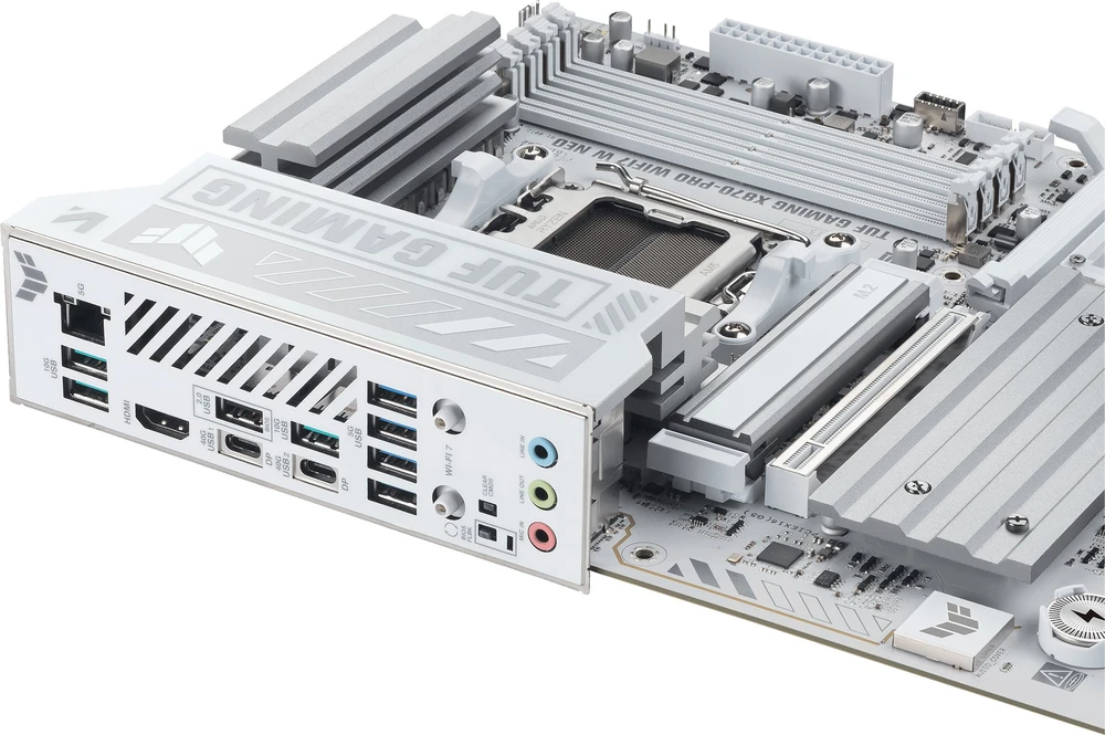 Pagrindinė plokštė ASUS TUF GAMING X870-PRO WIFI7 W NEO AMD X870 Socket AM5 ATX