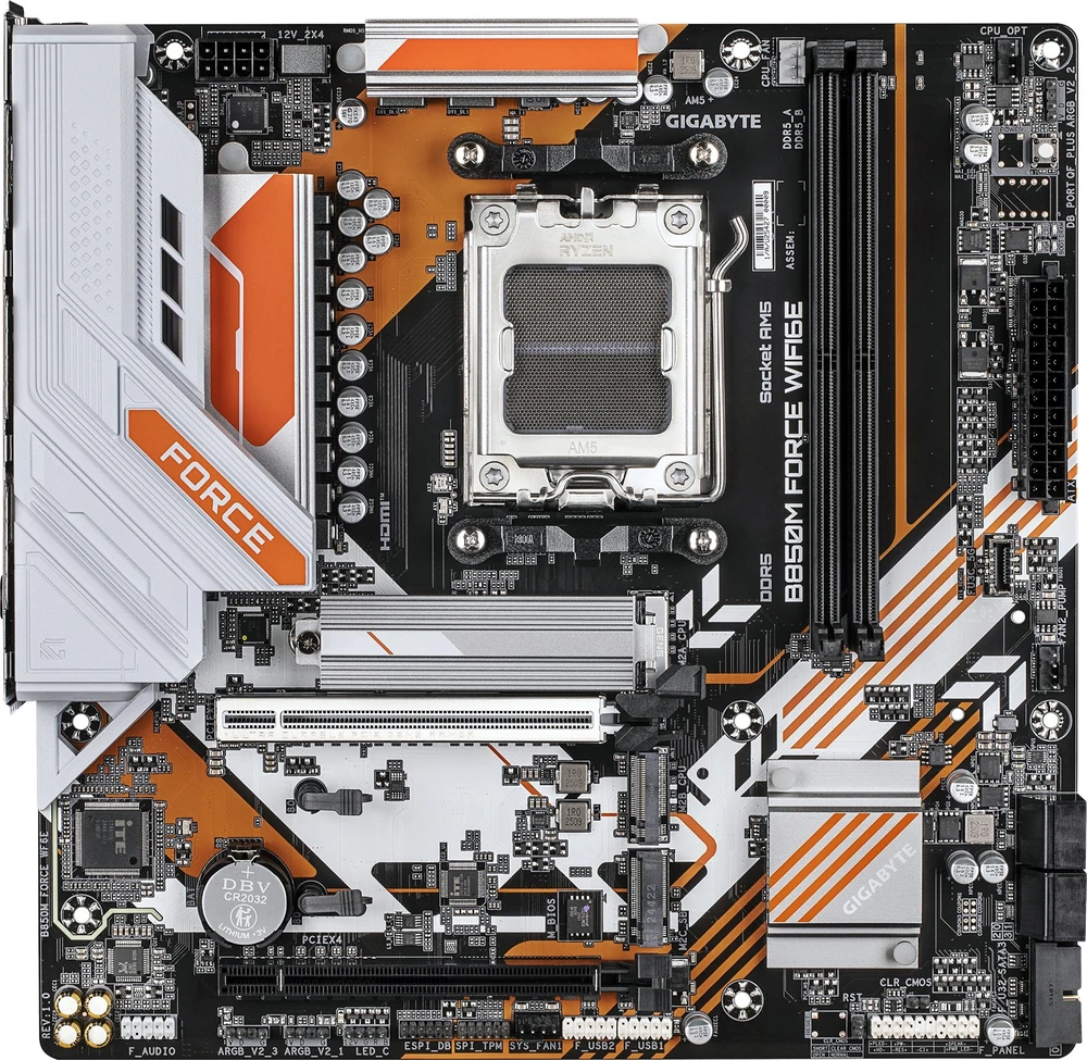 Pagrindinė plokštė „Gigabyte B850M FORCE WIFI6E“ (1.0 rev.) | Procesorių šeima AMD | Procesoriaus lizdas AM5 | DDR5 | Palaikomos kietojo disko sąsajos SATA, M.2 | SATA jungčių skaičius 4