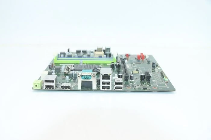 pagrindinė plokštė Lenovo do procesorów Intel Comet Lake (5B20U54160)