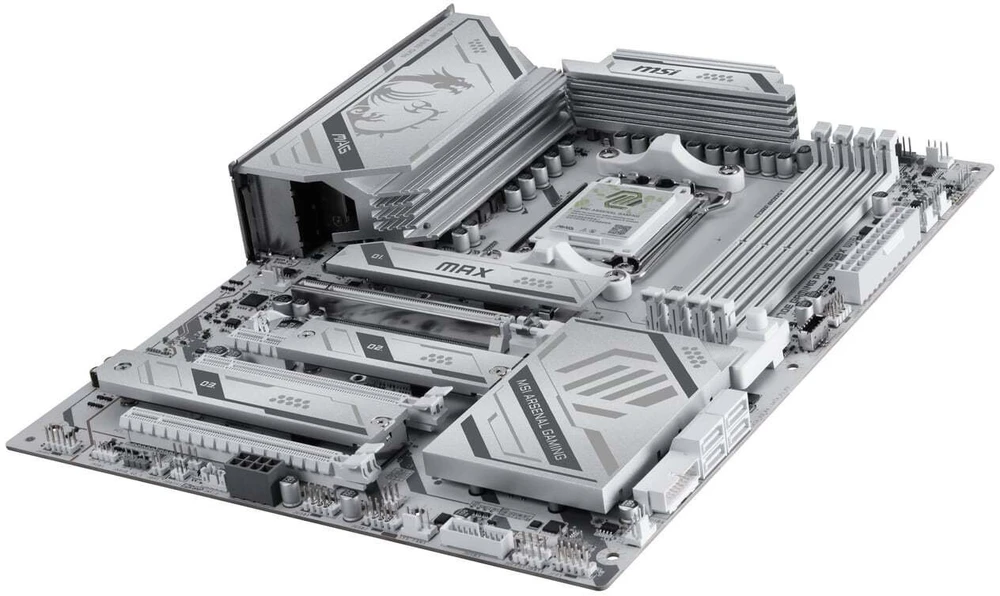 MSI MAG X870E GAMING PLUS MAX WIFI | Procesorių šeima AMD | Procesoriaus lizdas AM5 | DDR5 | Palaikomos standžiojo disko sąsajos SATA, M.2 | SATA jungčių skaičius 4