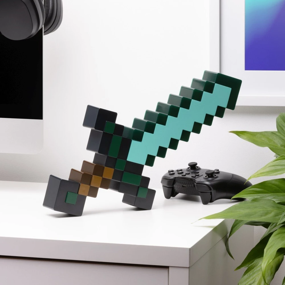 PALADONE Minecraft deimantinio kardo lempa