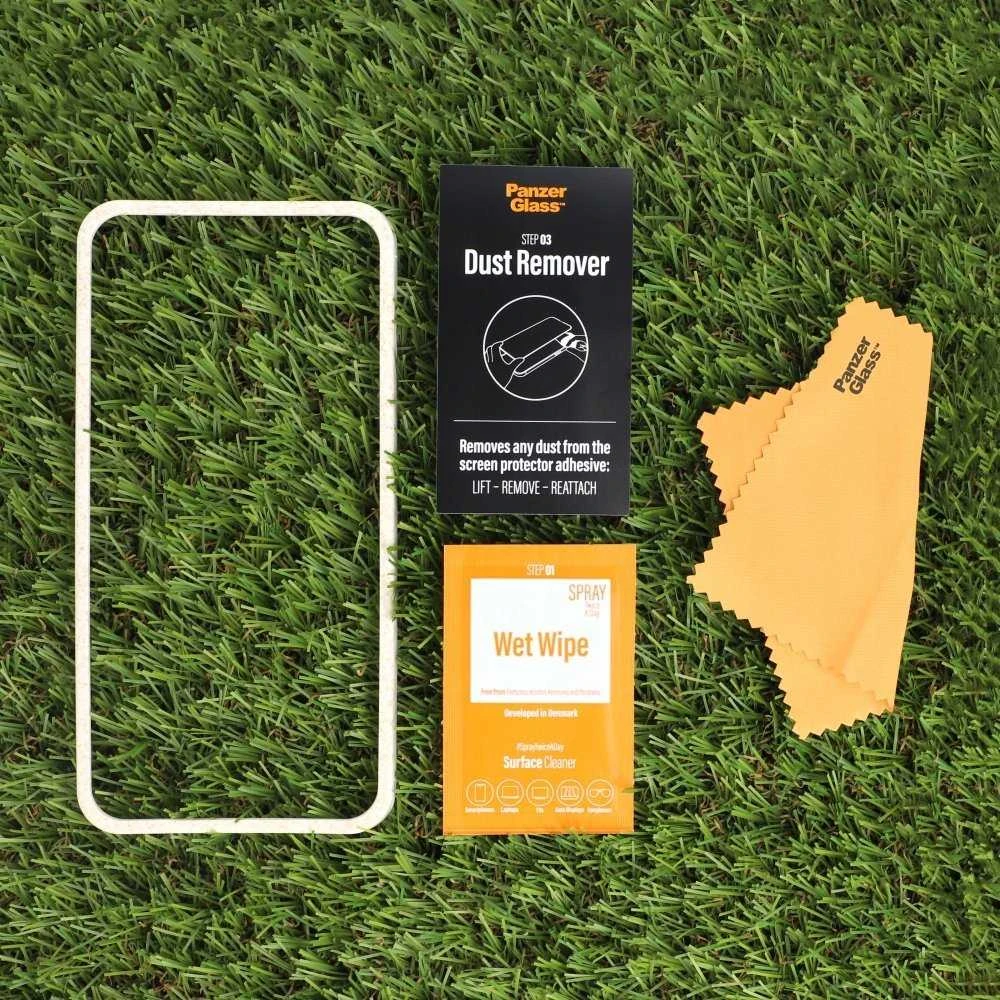„Panzer Glass“ „Samsung Galaxy A35 5G“ itin plataus diagonalo „EasyAligner“ dėklas, pagamintas „PanzerGlass“