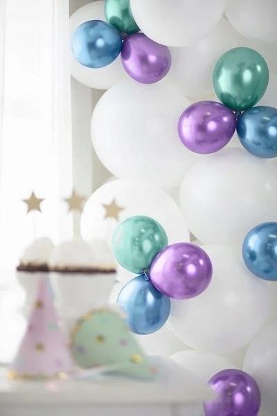Party Deco Boland Traciks Mėlyni blizgūs balionai, 50 vnt.