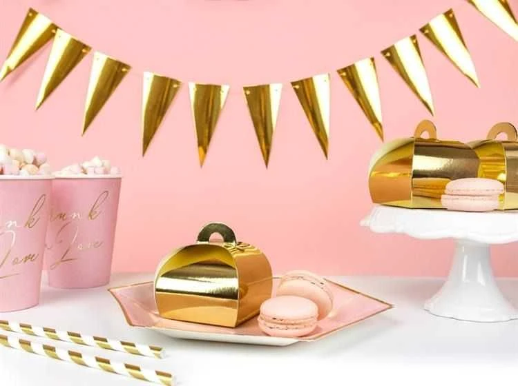 Party Deco Dovanų dėžutės auksinės 10 vnt 6*6*5,5cm