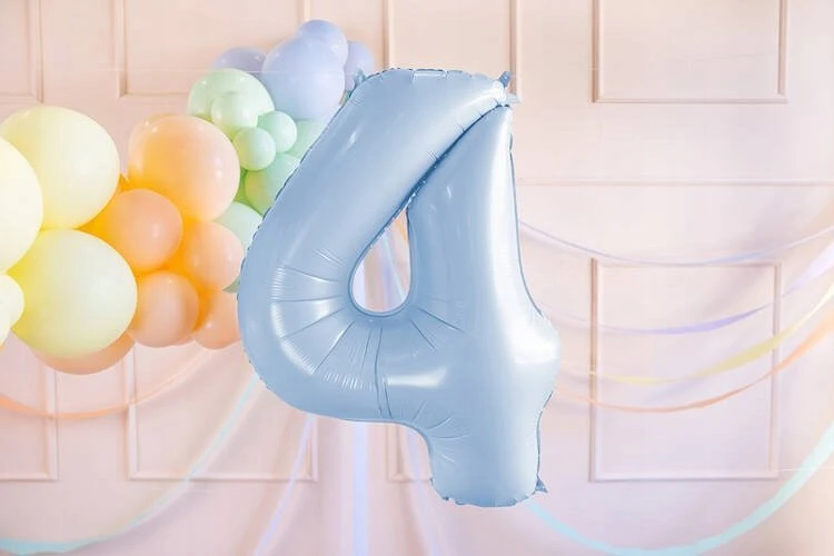 PartyDeco Balionas folinis skaičius 4 melsvas 72cm