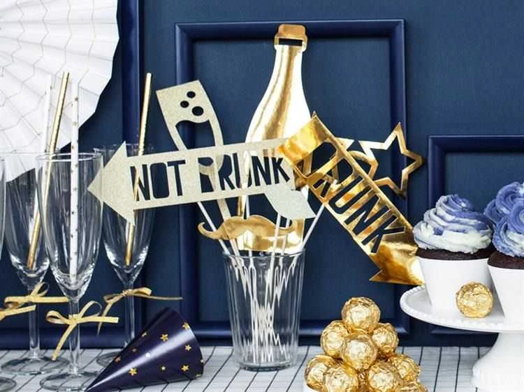 Party Deco Fotobūdelės rekvizitai, Naujųjų metų išvakarės, aukso spalvos, mišrus, 8 vnt. universalus