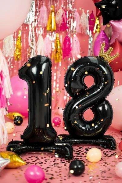 PartyDeco Pastatomi juodi balionai Skaičius 18, 84cm