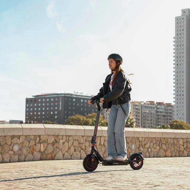 Paspirtukas elektrinė Cecotec Paspirtukas elektrinė Bongo D40 XL Connected