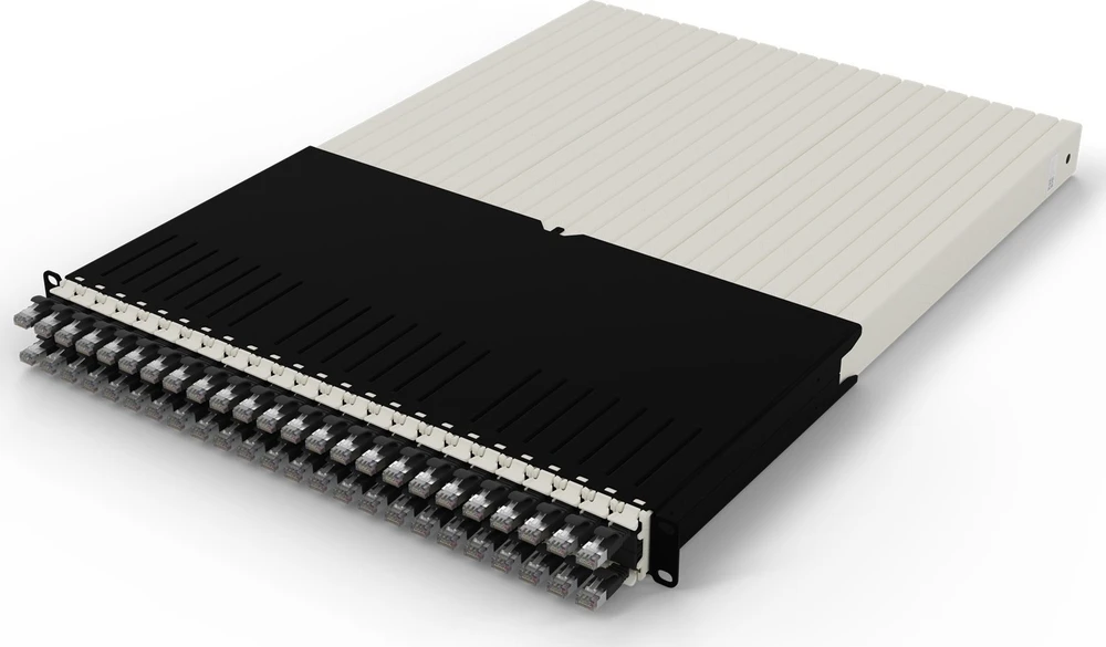Patchbox 30RU / STP / juoda