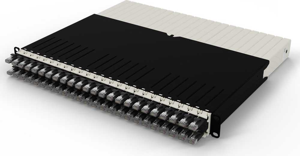 PATCHBOX Kabelis sieciowy Cat.6a STP 0,8 m Juodas (8RU / STP / Juodas)