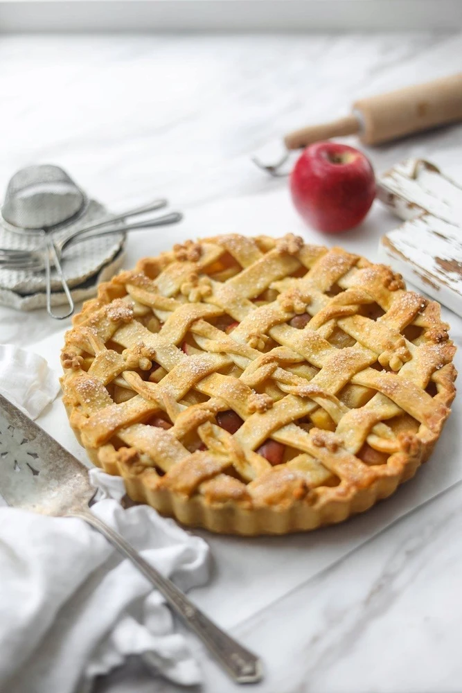 PATISSE Sidabrinis-TOP torto skarda, kišas su nuimamu pagrindu 30 cm