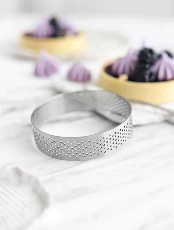 Patisse Perforuotas apvalus kepimo žiedas 10cm - Patisse