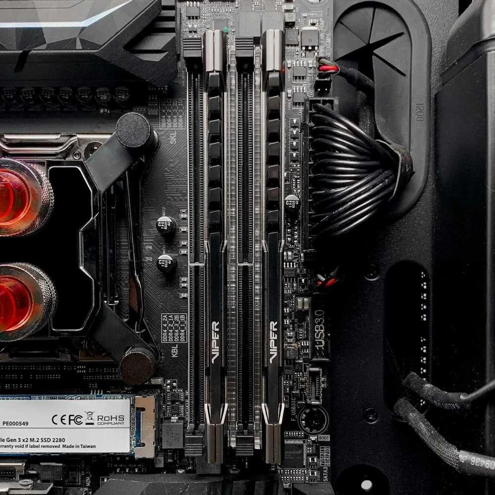 RAM modulis - Patriot Viper Steel 8 GB DDR4 3200 MHz