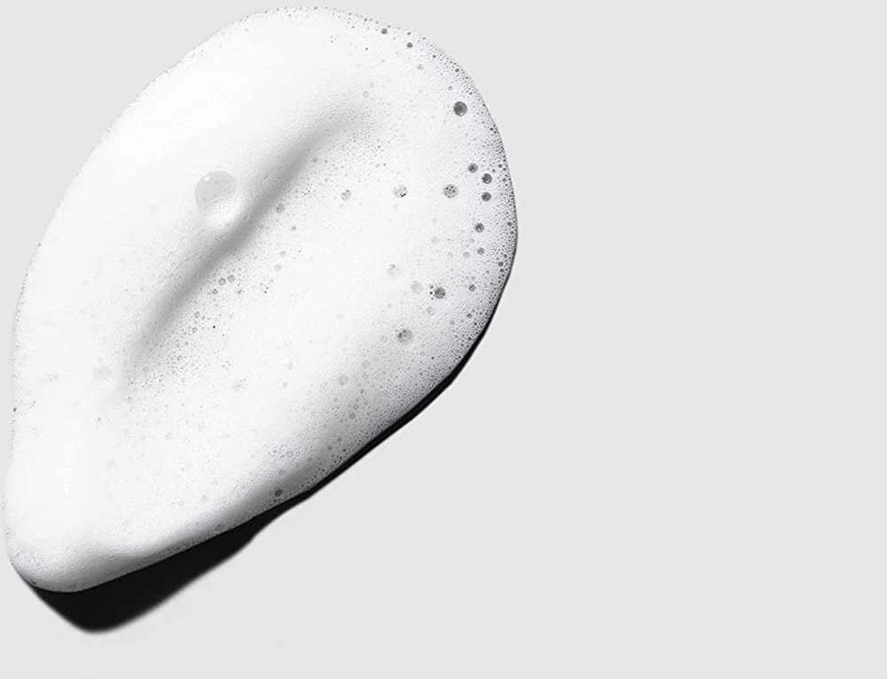 Paul Mitchell Invisiblewear plaukų formavimo putos be parabenų, suteikiančios apimties ir natūralios fiksacijos, 200 ml